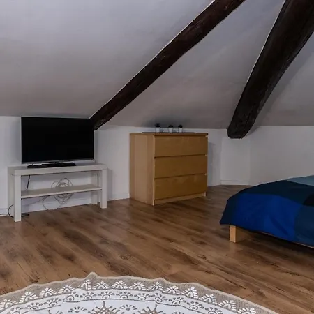 Apartment Bellissima Mansarda A 200m Da Porta Susa